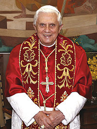 200px-bentoxvi-30-10052007.jpg